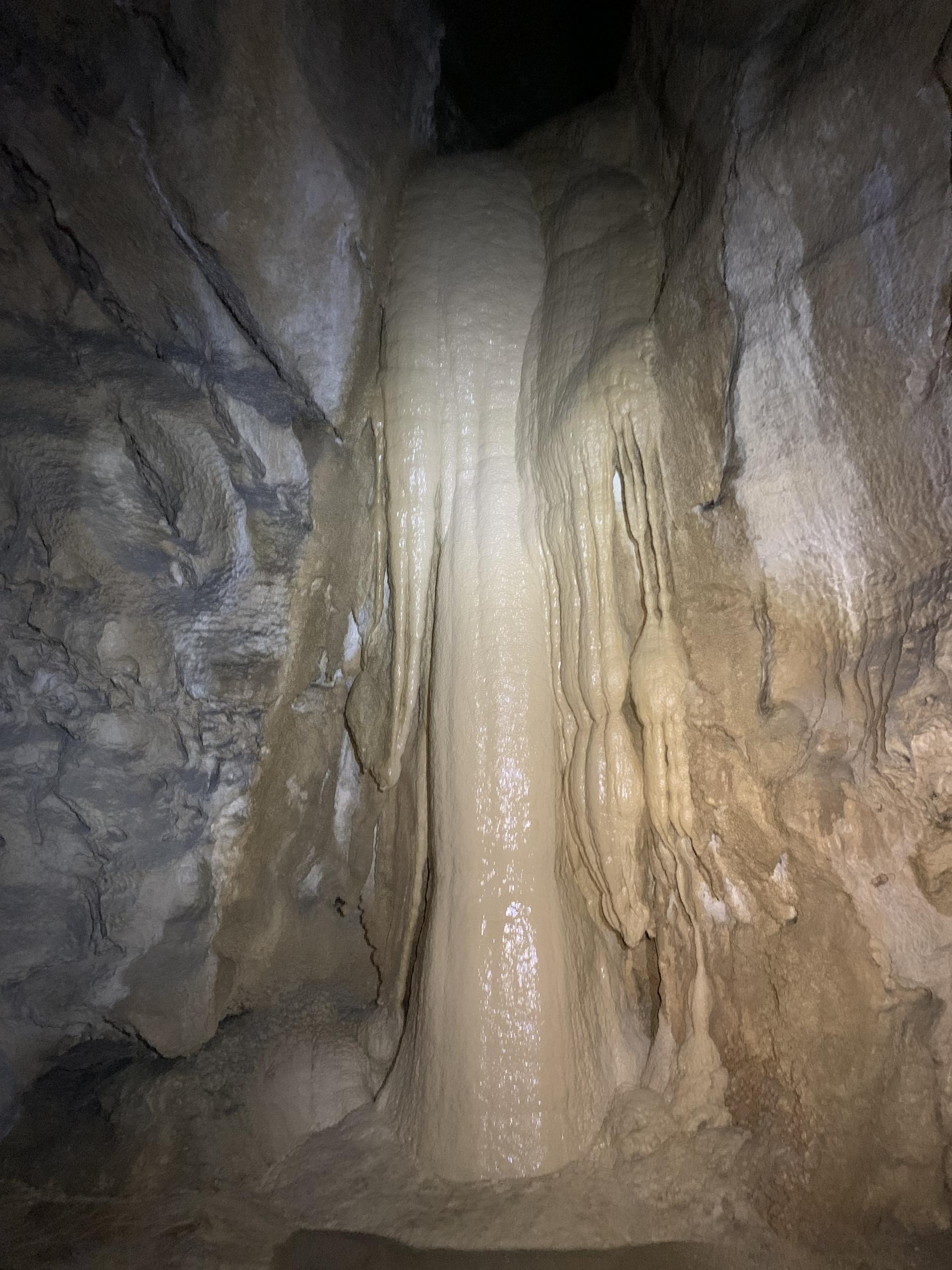 Une coulée de calcite